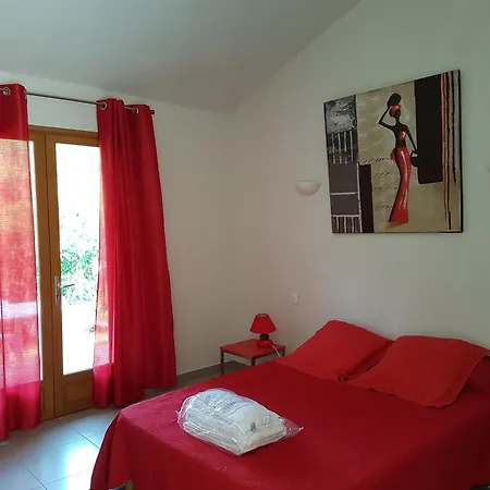 Hébergement de vacances Pour 2 Personnes à 700m De La De Palombaggia *